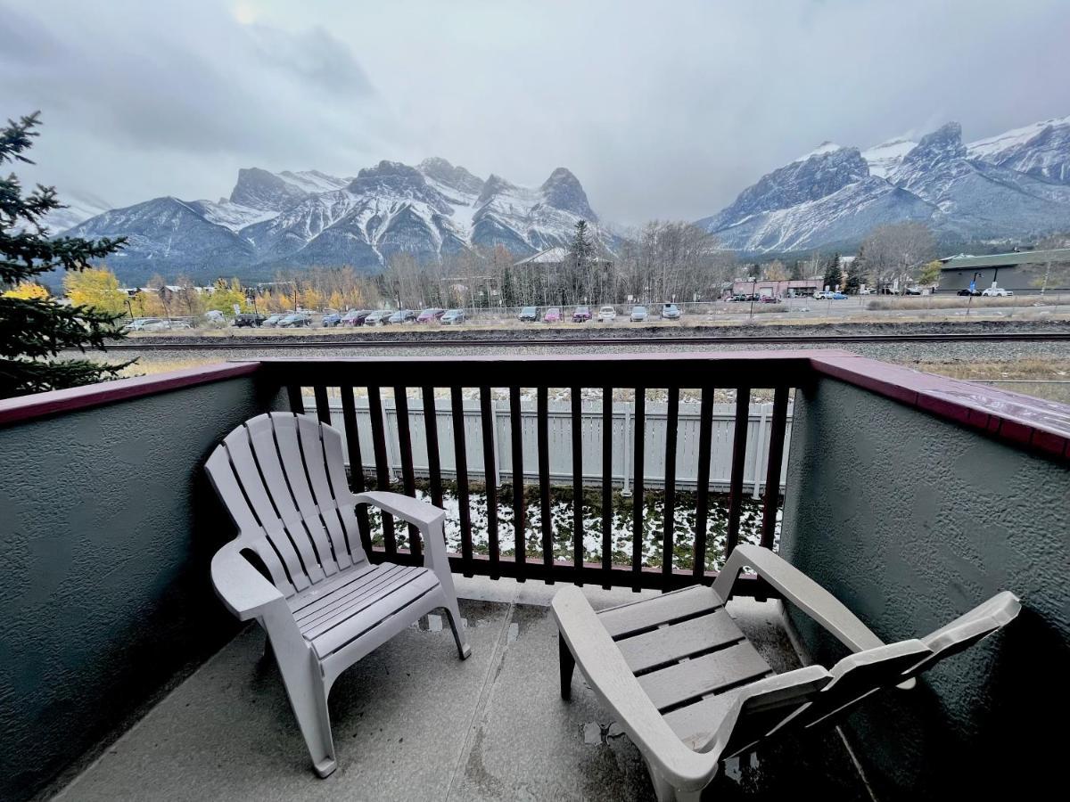 Canadian Rockies Chalets Canmore Buitenkant foto